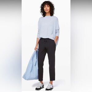 Lululemon $118 On the Fly Pant 27” Pant Black 10